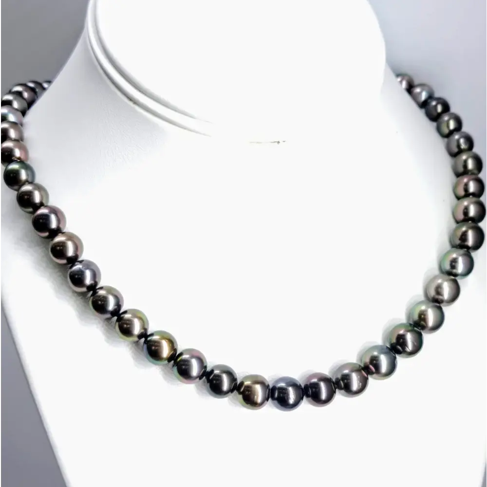 ?GOld Standard’ 16’’ Necklace - Tahitian Pearl with 14k Gold Safety Clasp