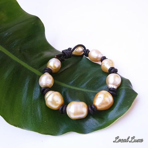 I See your True Colors-and i Love Them! a Pearl Color Story