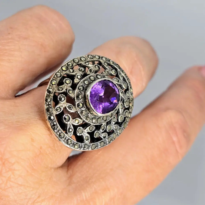 ?GRandma’s Ring’ Sz 8 Ring - Amethyst Marcasite Sterling