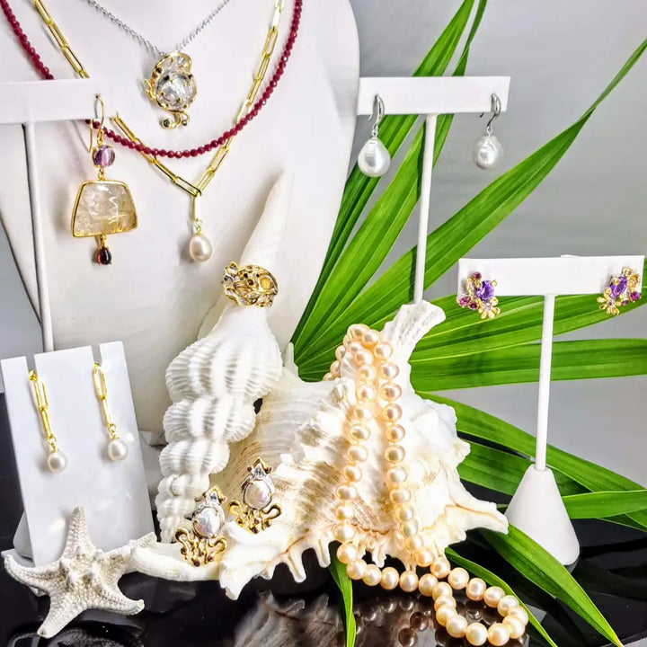 ?HAlf Shell’ Pendant Necklace - Pearl Tourmaline Anti-tarnish Sterling 18k Gold