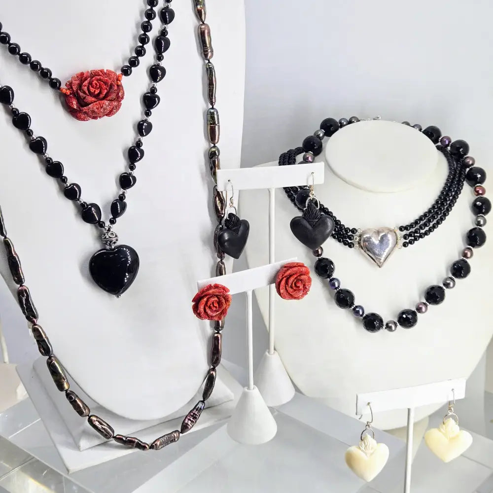 Outlet ?I can Buy Myself Flowers’ 18’’ Necklace - Onyx Ethical Coral 14k Gold or Sterling Clasps