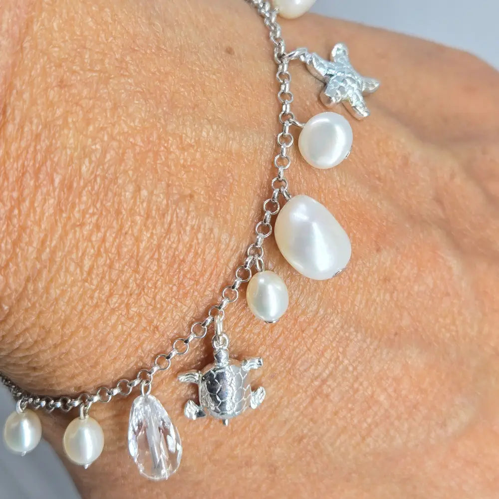 ?ISland Charm’ 7.5’’ Bracelet - Pearls Quartz Sterling