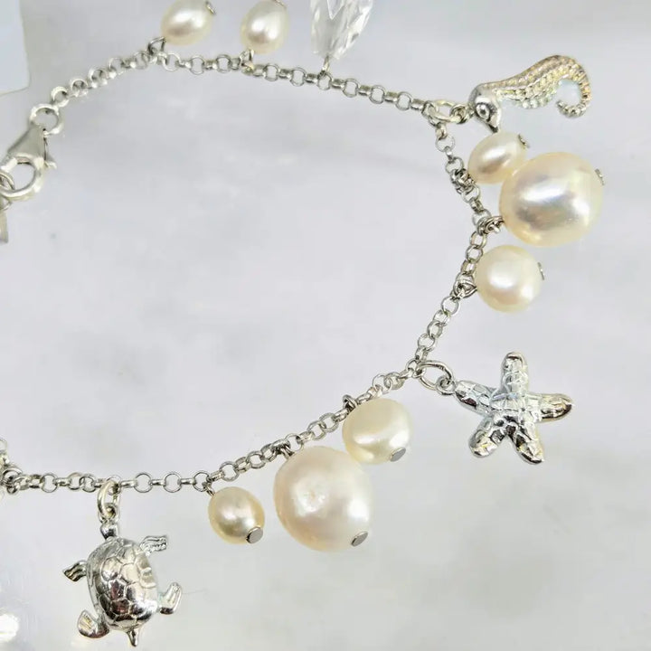 ?ISland Charm’ 7.5’’ Bracelet - Pearls Quartz Sterling