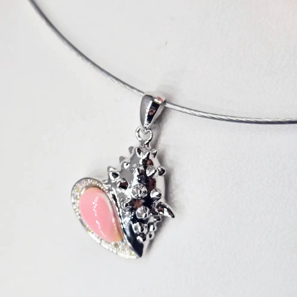 ?KEy West Conch’ 1.25’’ Pendant - Carved Conch Shell Topaz Anti-tarnish Sterling Free Cable Necklace Incl.