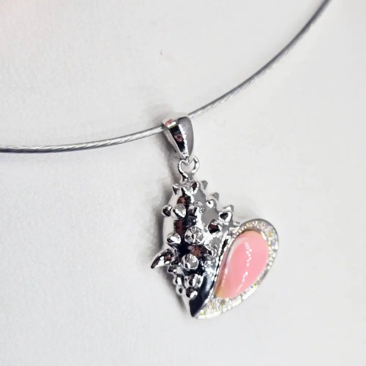?KEy West Conch’ 1.25’’ Pendant - Carved Conch Shell Topaz Anti-tarnish Sterling Free Cable Necklace Incl.