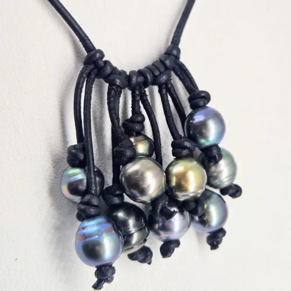 ?KEy West Style Tahitians!’ 18’’ - 20’’ Necklace - Tahitian Pearls Leather