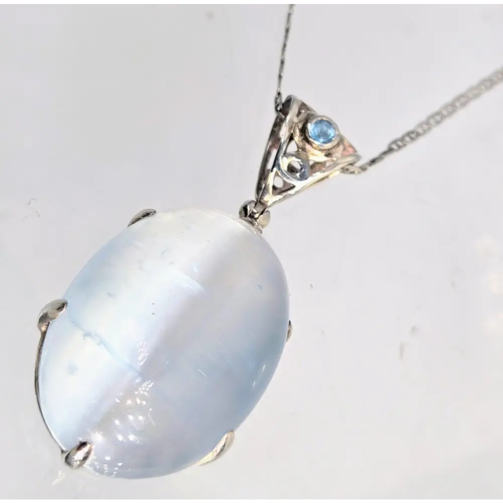 ?KEywest Cat’s Eye’ Pendant Necklace - Selenite Topaz Sterling - Key West Local Luxe