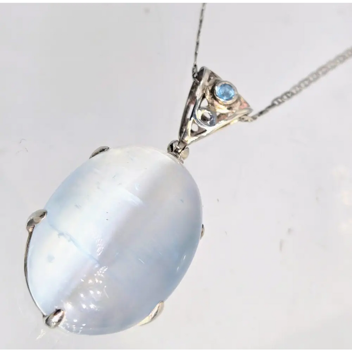 ?KEywest Cat’s Eye’ Pendant Necklace - Selenite Topaz Sterling - Key West Local Luxe