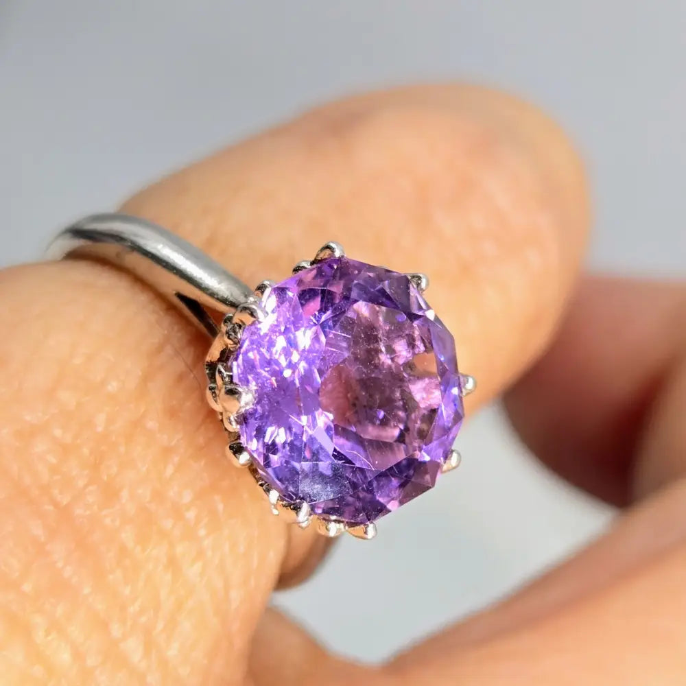?KIss my Ring!’ Sz 5 Ring - Amethyst Anti-tarnish Sterling