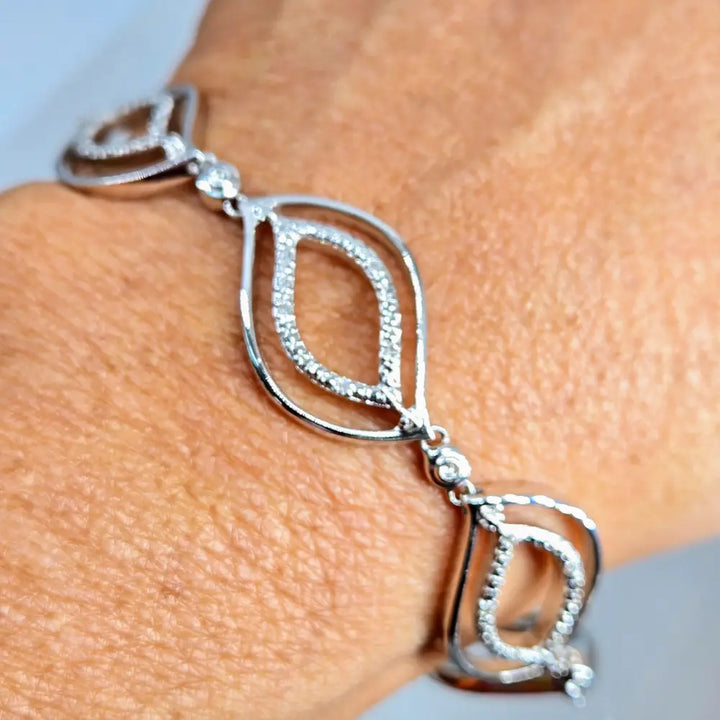 Outlet ?Leaf me Alone Dangit!’ 7.5’’ Bracelet - Diamonds Anti-tarnish Sterling