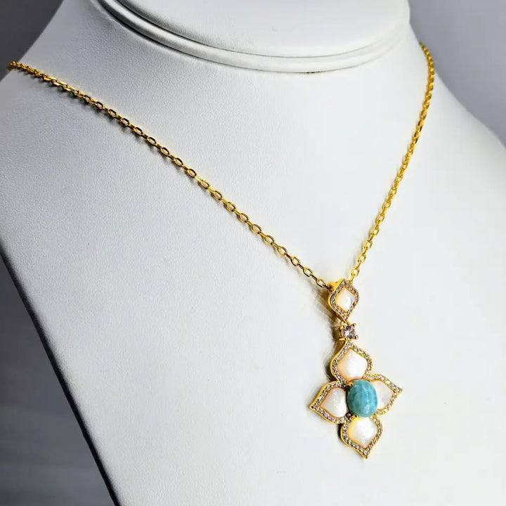 ?LIdo Deck Lovely’ 16-18’’ Necklace Mother of Pearl Larimar Crystals Jewelers Brass