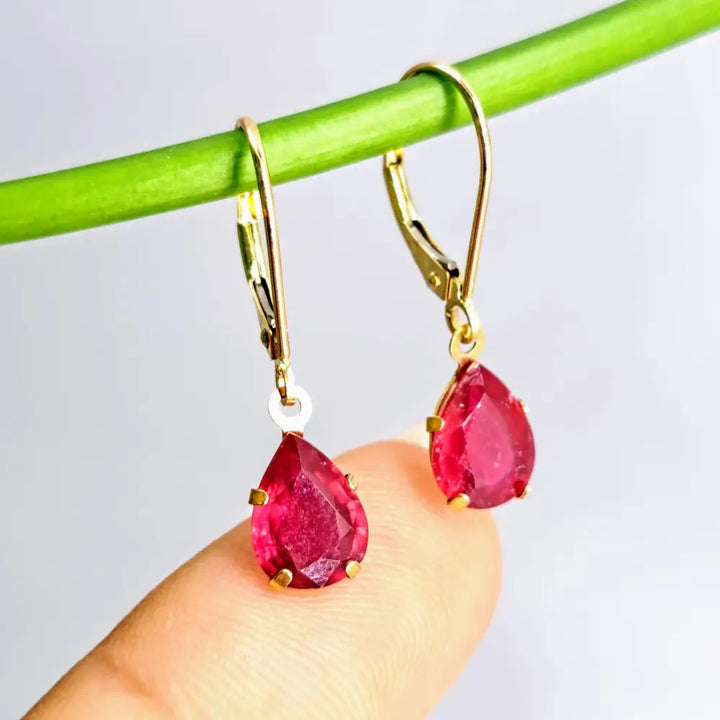 ?LOvely Ruby-drops’ 1’’ Earrings - 2ctw Ruby 14k Gold