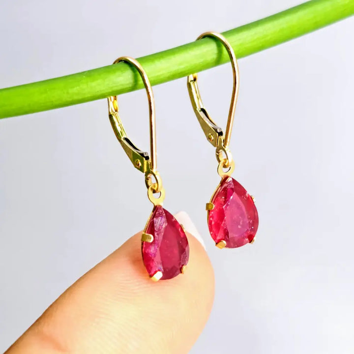 ?LOvely Ruby-drops’ 1’’ Earrings - 2ctw Ruby 14k Gold