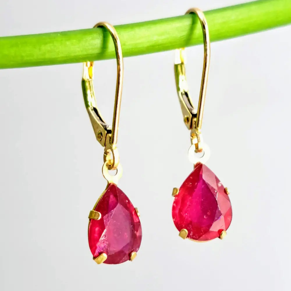 ?LOvely Ruby-drops’ 1’’ Earrings - 2ctw Ruby 14k Gold