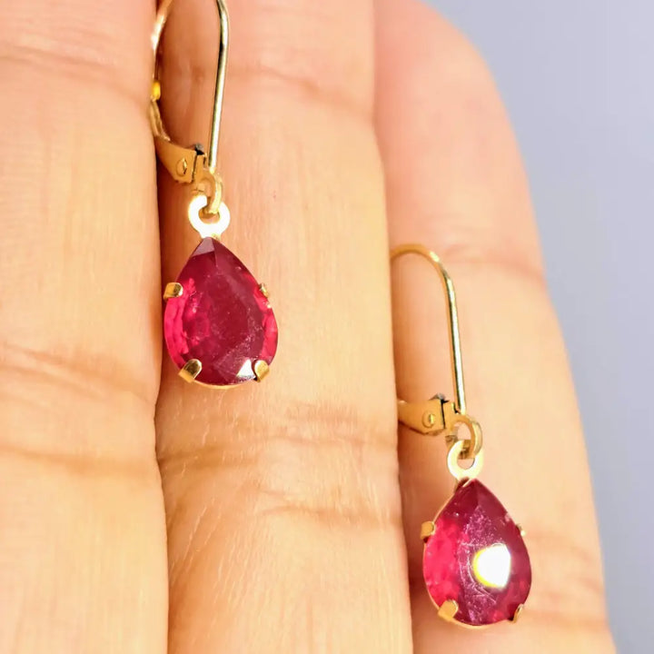 ?LOvely Ruby-drops’ 1’’ Earrings - 2ctw Ruby 14k Gold