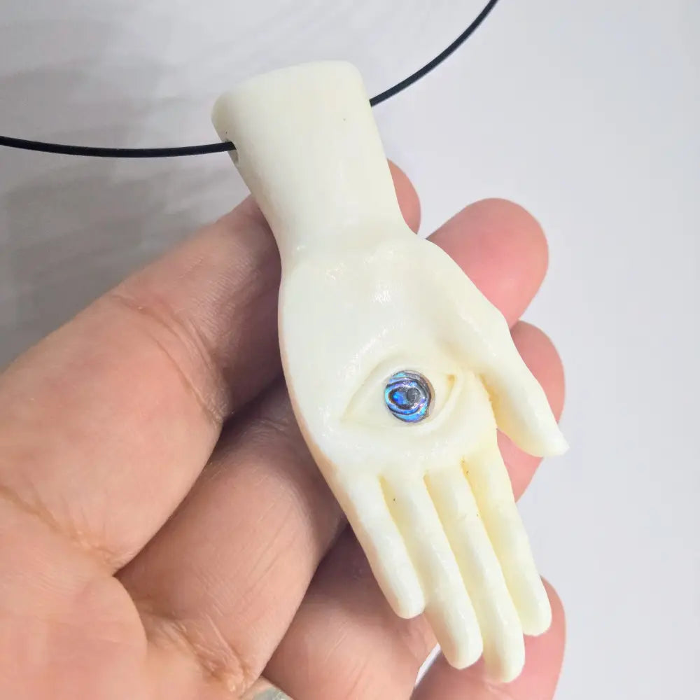 ?MAno De Dios’ Pendant Necklace - Bone Paua Cable Chain