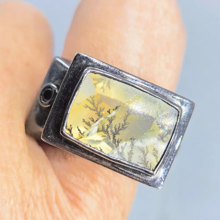 ?MOdern Landscape’ Sz 11 Ring - Dendritic Quartz Sapphire Black Sterling