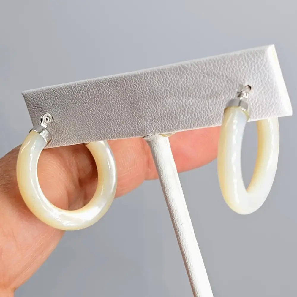 ?MOther Hoops’ 1’’ Earrings - Mother-of-pearl Sterling