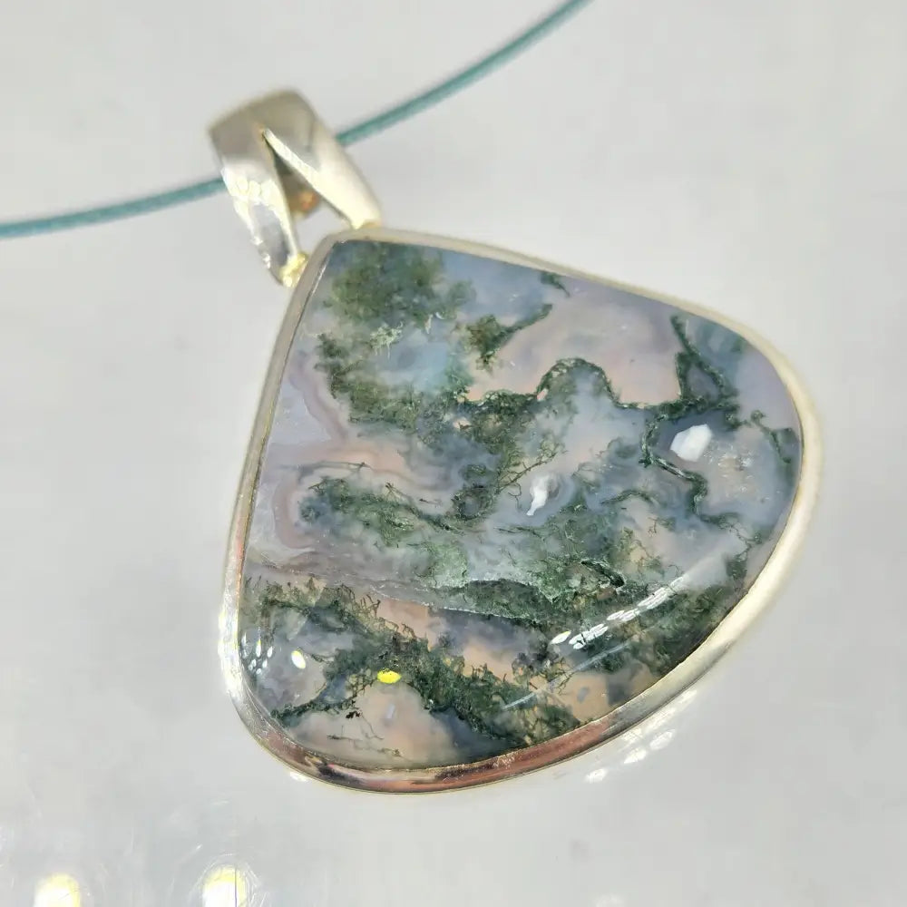 ?MOuntainside Magic’ 2’’ Pendant Necklace - Moss Agate Sterling - Key West Local Luxe