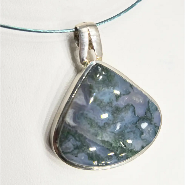 ?MOuntainside Magic’ 2’’ Pendant Necklace - Moss Agate Sterling - Key West Local Luxe