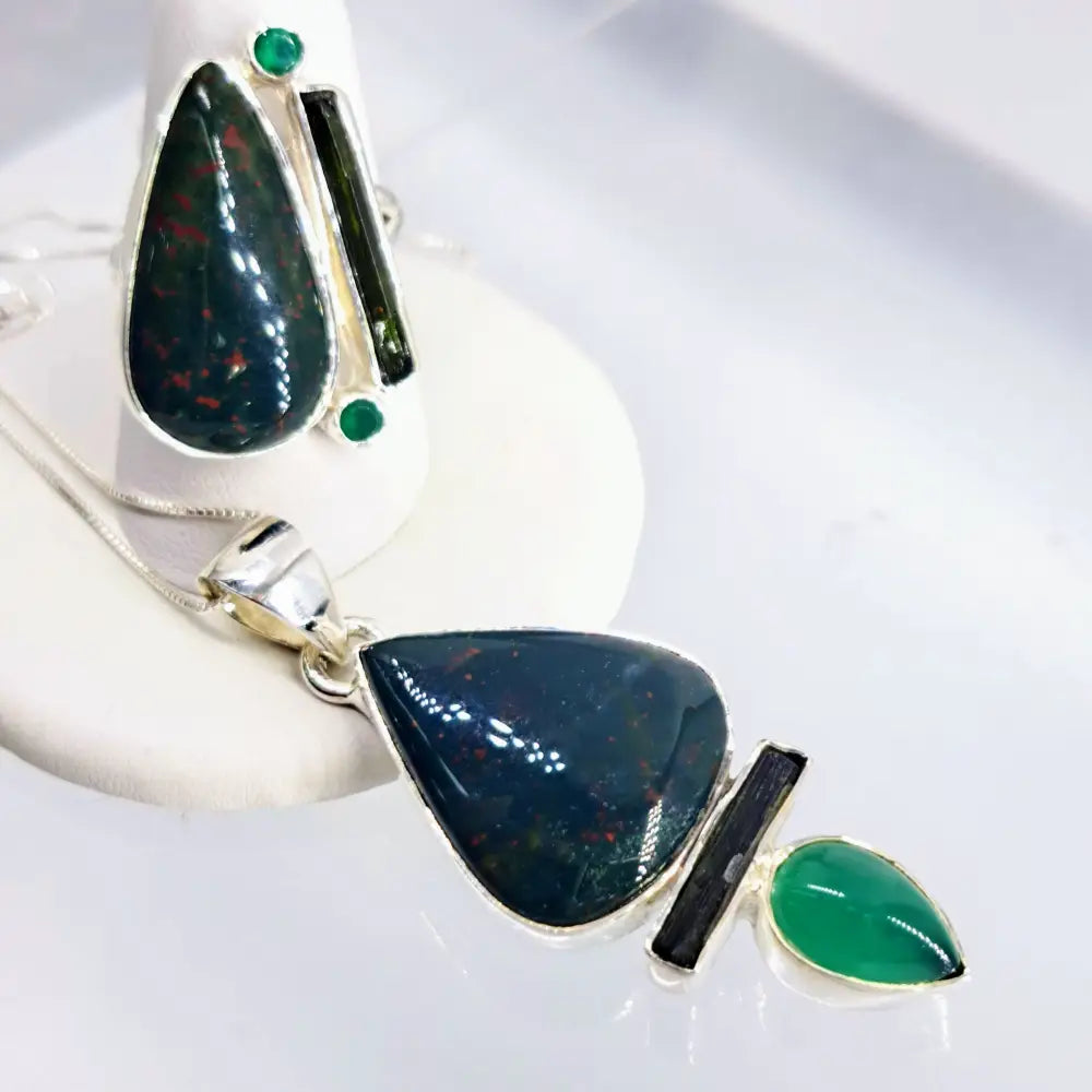 Outlet ?Mrs. Green Jeans’ 2’’ Pendant 20’’ Necklace - Bloodstone Tourmaline Onyx Sterling
