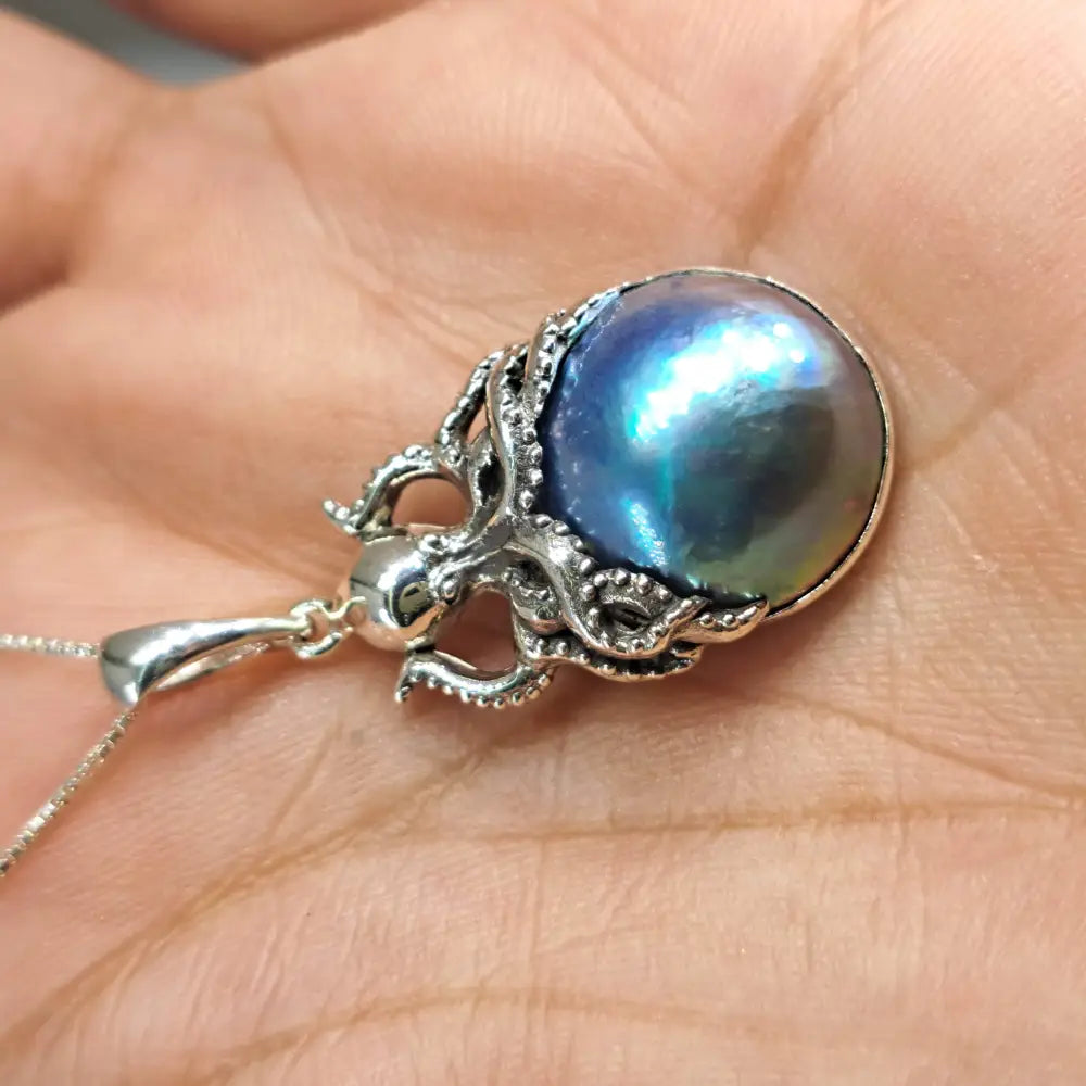 ?MY Octopus Pearl’ Pendant Necklace - Mabé Pearl Sterling