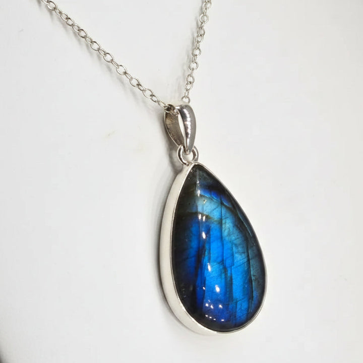 ?OCean Flame’ Pendant Necklace - Labradorite Sterling