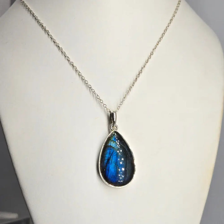 ?OCean Flame’ Pendant Necklace - Labradorite Sterling