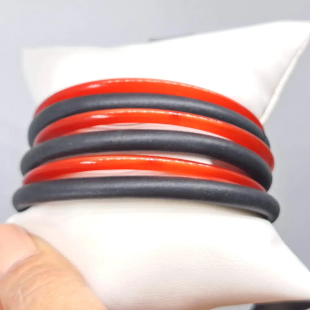 Outlet ?Old & New’ Sz Med Bracelet Set of 6 - Vintage ?Moonglow’ Plastic Neoprene