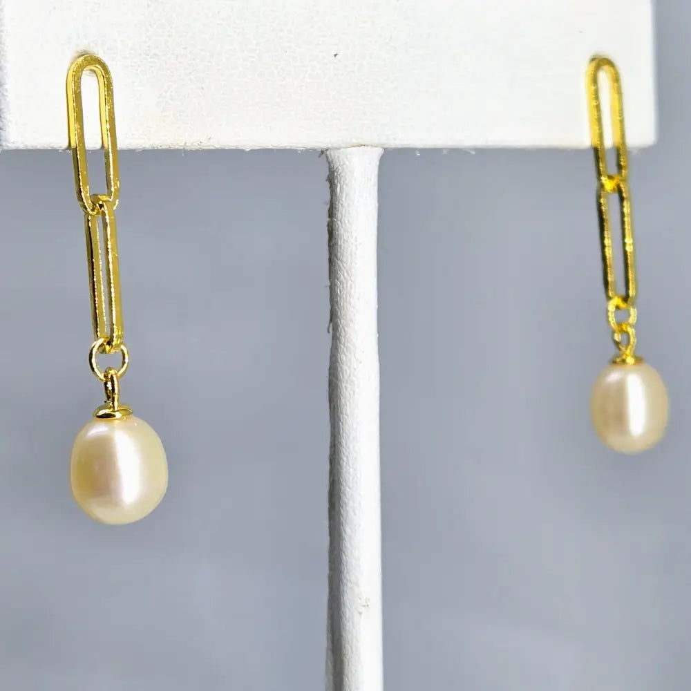 ?PAperclip Pearl Drop’ 1.25’’ Earrings - Anti-tarnish Sterling or 18k Gold