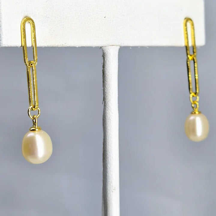 ?PAperclip Pearl Drop’ 1.25’’ Earrings - Anti-tarnish Sterling or 18k Gold