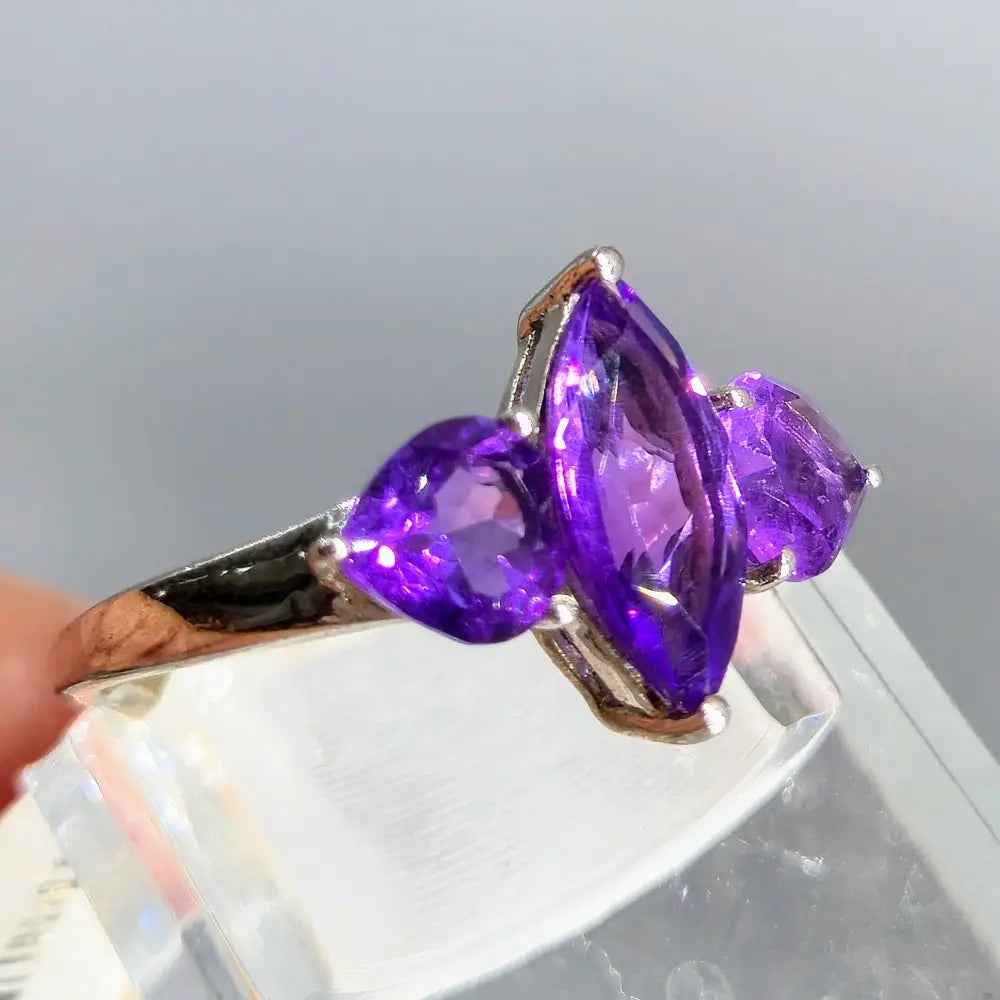 ?PAssionate About Purple’ Sz 7 Ring - Amethyst Sterling Silver Anti-tarnish - Key West Local Luxe