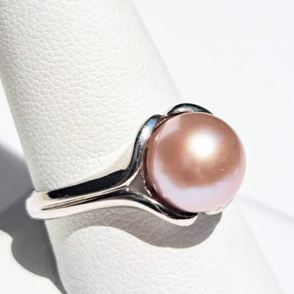 ?PEarl Bloom’ Ring - Pearl Sterling - Pink Size 10