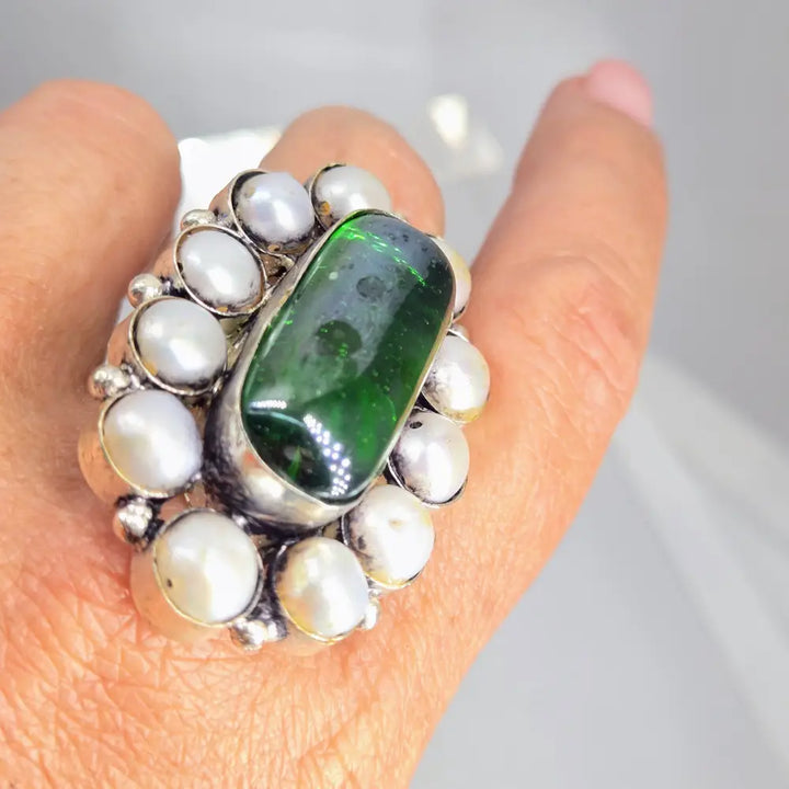 ?PEarl Blossom Ii’ Adj. Size Ring - Pearls Glass German Silver