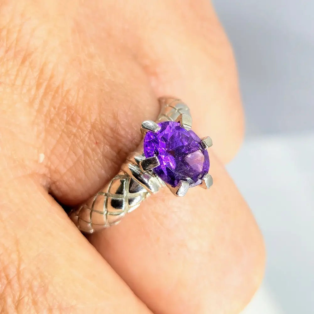 ?POppin’ Up Purple’ Sz 8 Ring - Amethyst Sterling - Key West Local Luxe
