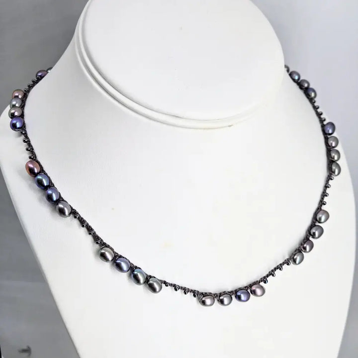?PRetty as a Peacock’ 16-18’’ Necklace - Peacock Pearls Sterling