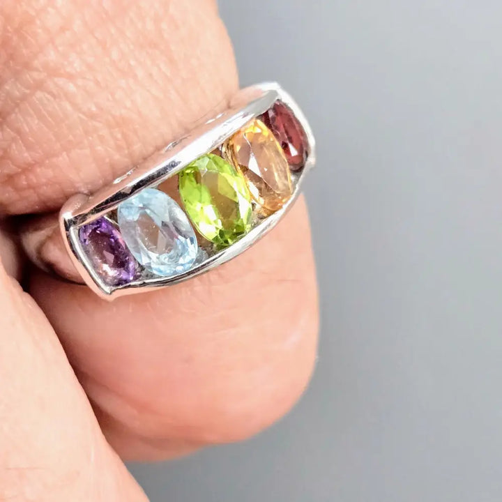 ?RAinbow’ Sz 5 Ring - Garnet Citrine Peridot Topaz Amethyst Sterling - Anti-tarnish Treated