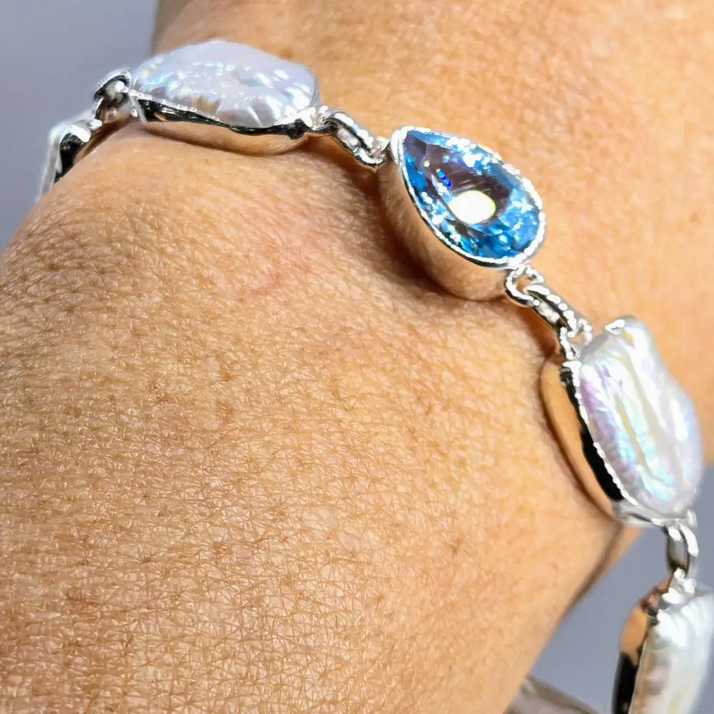 ?SEa Breeze’ 6.5’’ - 8.5’’ Bracelet - Pearls Topaz Sterling
