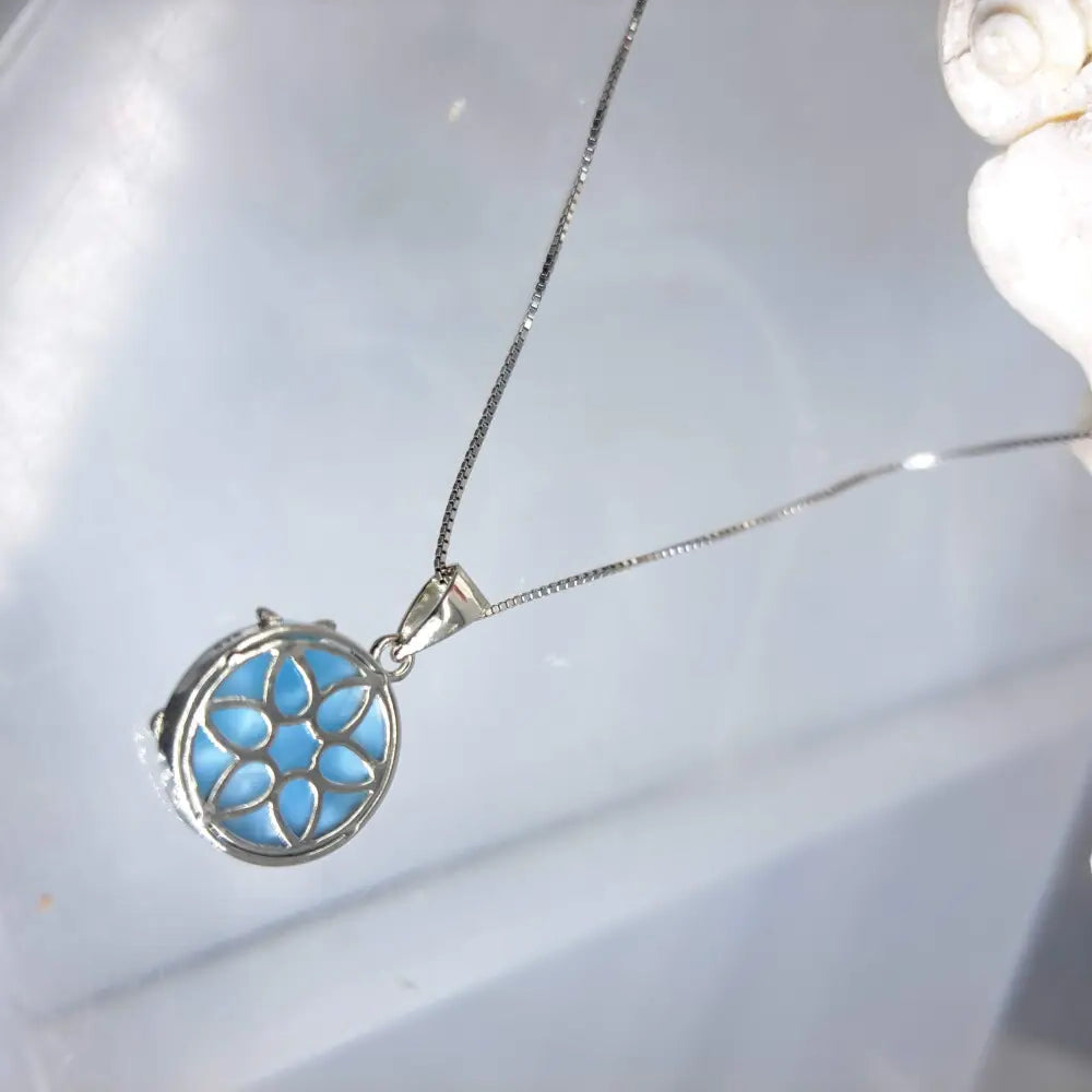 ?SEa n Stars’ 16’’ Pendant Necklace - Larimar Anti-tarnish Silver -.75’’ on Chain