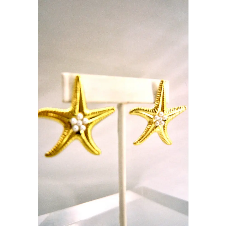 Secret Stash 1 - Starfish Earrings