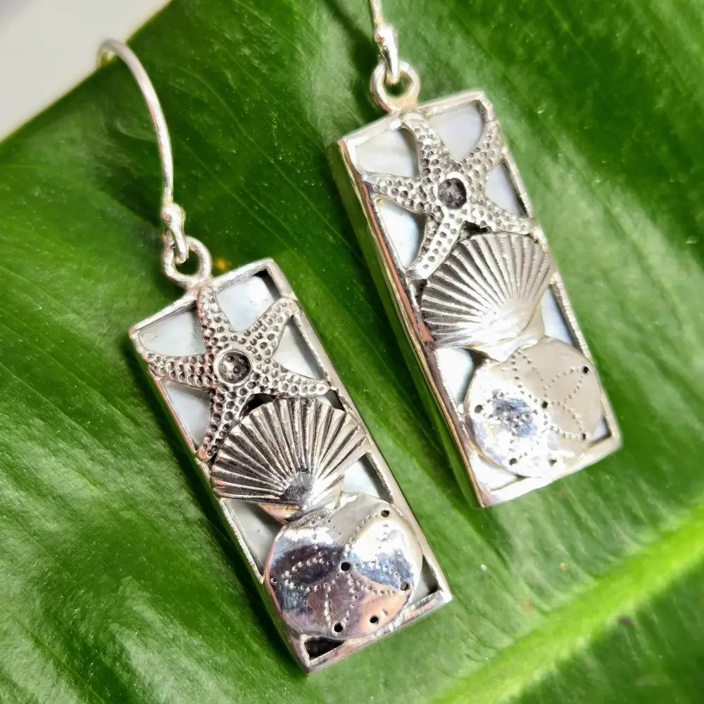 ?SHe-shells’ 1.5’’ Earrings - Mother of Pearl Sterling