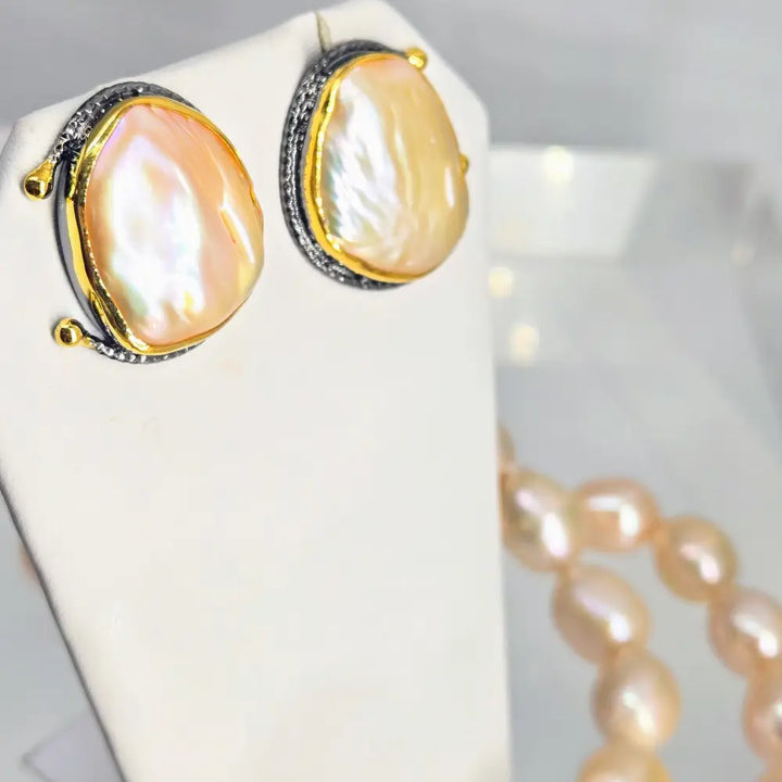 ?SHerbert Souffle’ 1’’ Earrings - Pearls Black Sterling 18k Gold