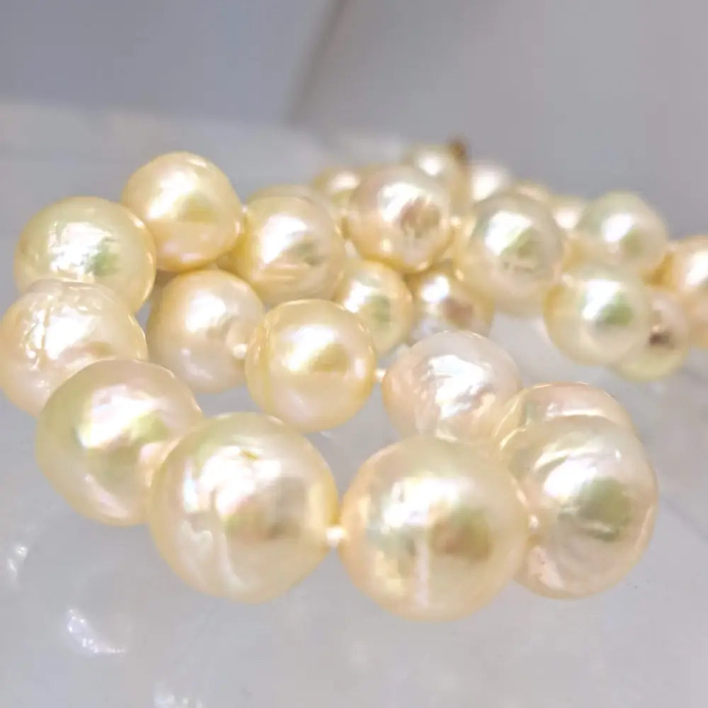 ?SOft Champagne’ 18’’ Necklace - Pearls 14k Gold Clasp