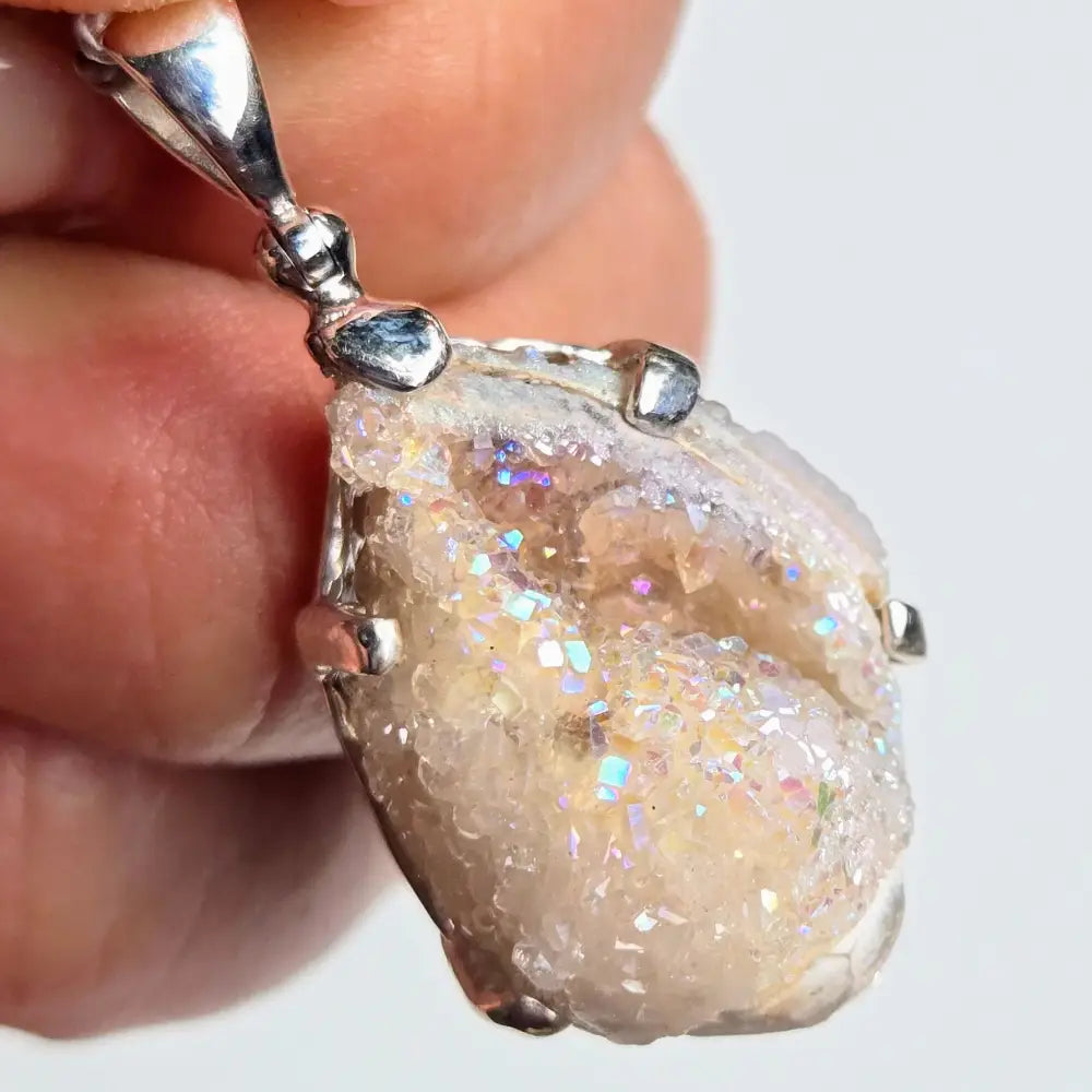 ?SParkle-puss’ Pendant Necklaces - Druzy Fossil Shell Sterling