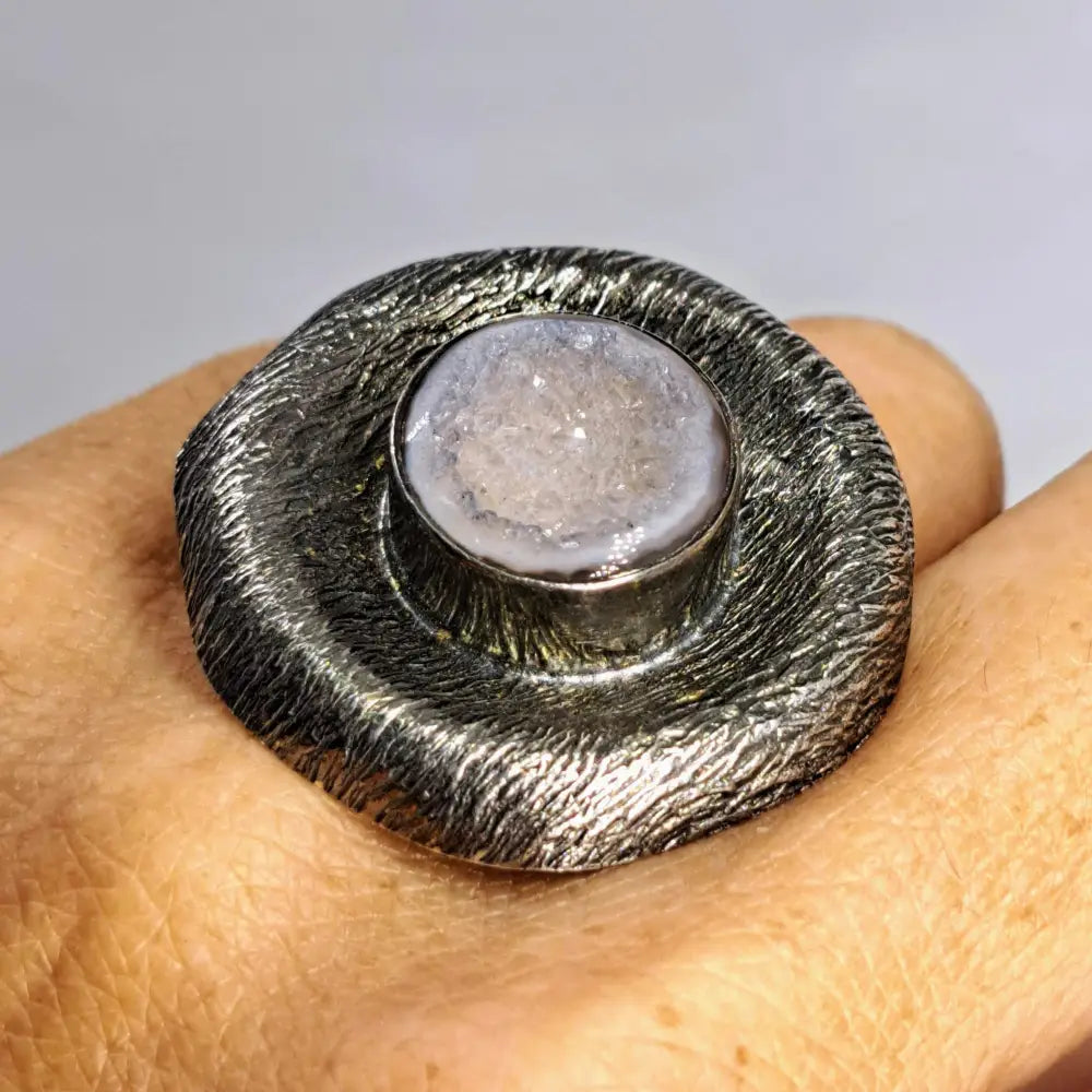 ?SParkly Finger Hat’ Sz 7.75 Ring - Druzy Sterling