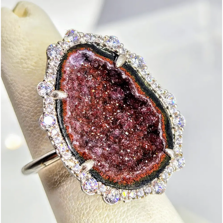Spicy Scarlet Stardust Adjustable Sz 6-7 Ring Tobasco Geode White Zircon Anti-tarnish.925