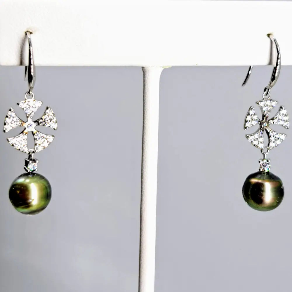 ?SUgar Sand Dollars’ 1.5’’ Earrings - Tahitian Pearl Crystal Anti-tarnish Sterling