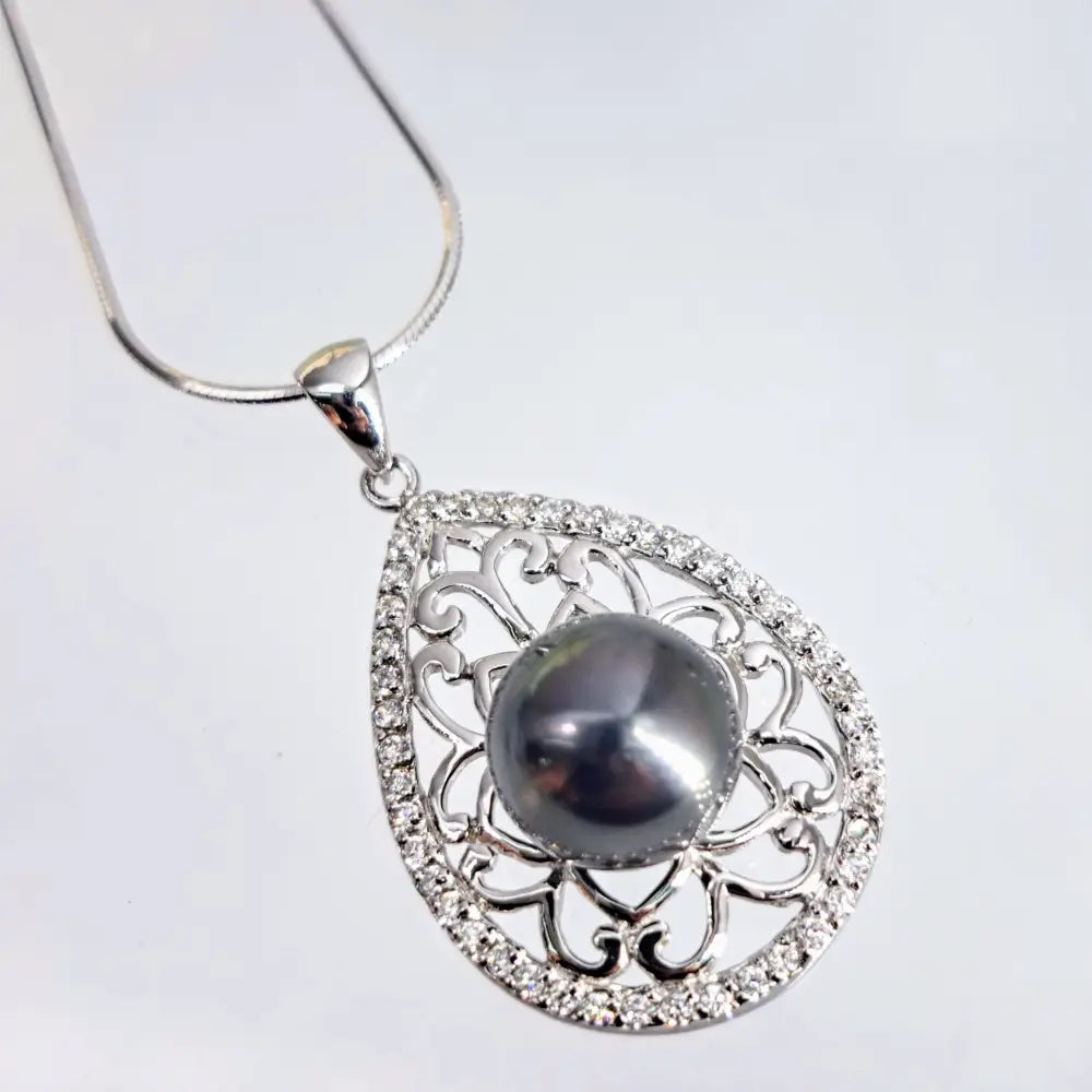?TAhitian Garden’ 1.25’’ Pendant 18’’ Necklace - Tahitian Pearl Zircon Anti-tarnish Sterling