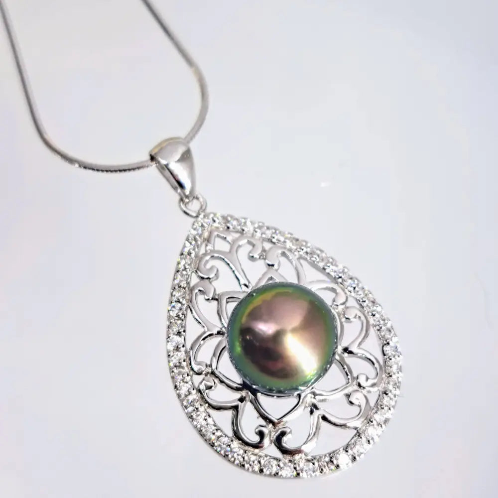 ?TAhitian Garden’ 1.25’’ Pendant 18’’ Necklace - Tahitian Pearl Zircon Anti-tarnish Sterling - Peacock