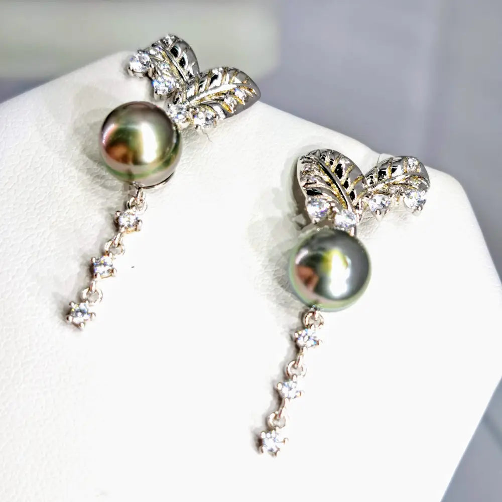 ?TAhitian Sparkles’ 1.5’’ Earrings - Tahitian Pearls White Topaz Anti-tarnish Sterling